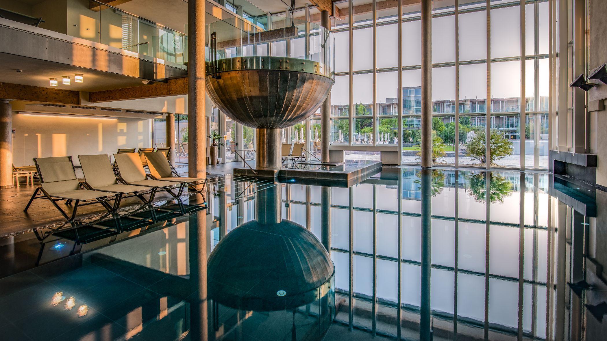 Aqualux Hotel Spa Suite & Terme Бардолино Екстериор снимка